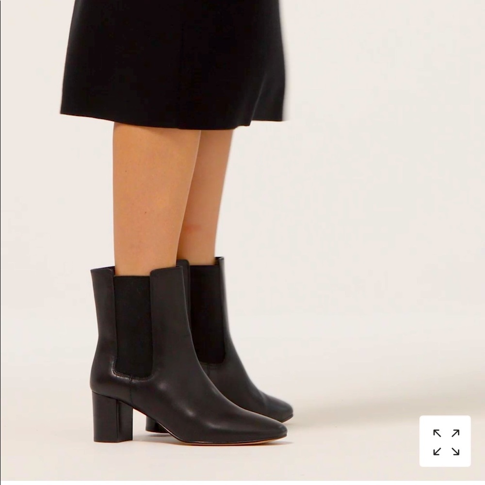 ‼️NIB‼️ Willa Leather Stacked-Heel Boots